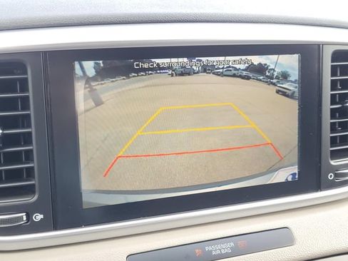 Used 2020 Kia Sportage S FWD image 26
