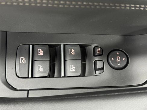 New 2026 BMW X6 M60i image 22