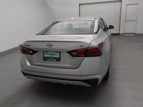 Used 2024 Nissan Altima 2.5 SV image 7