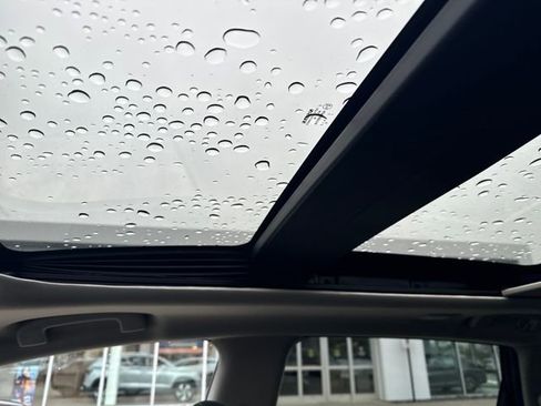 Used 2019 Nissan Murano SV w/ Premium Package image 29