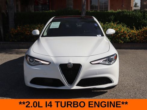 Used 2019 Alfa Romeo Giulia RWD image 3