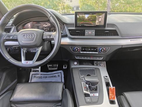 Used 2019 Audi SQ5 Prestige w/ Prestige Package AWD/4WD image 27