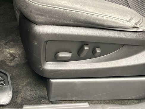 Used 2016 GMC Sierra 1500 SLE image 10