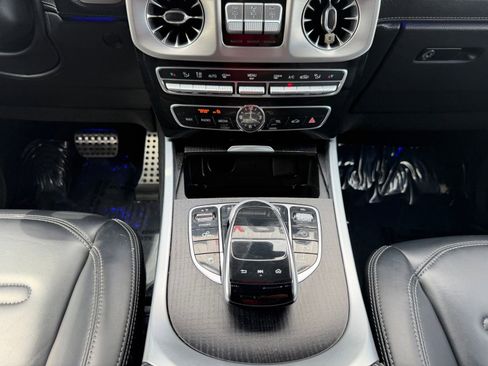 Used 2020 Mercedes-Benz G 550 w/ Exclusive Interior Package image 15