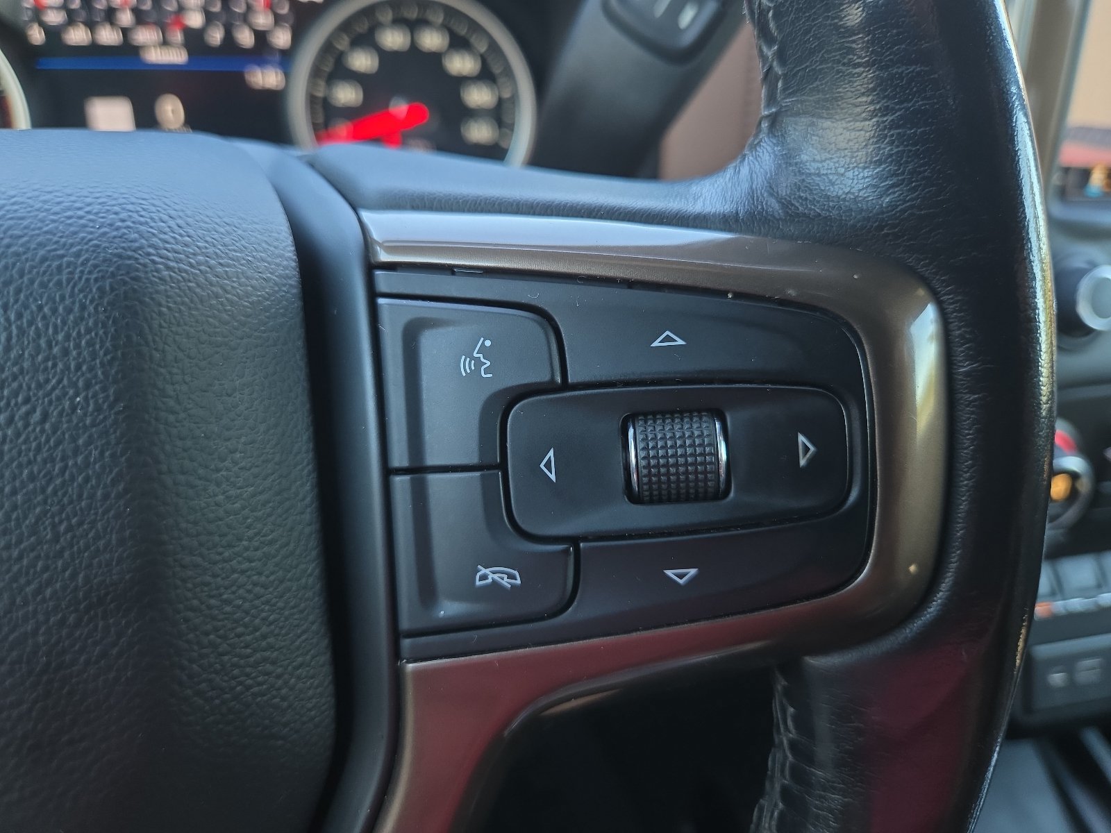 Used 2022 Chevrolet Silverado 2500 High Country w/ Z71 Off-Road Package AWD/4WD image 18