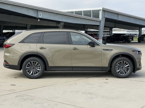 New 2026 MAZDA CX-70 SC AWD/4WD image 3