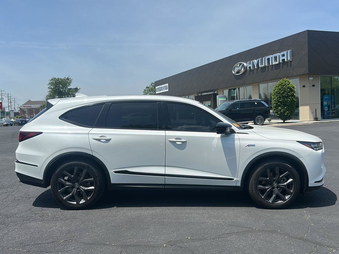 Used 2022 Acura MDX A-Spec AWD/4WD image 9