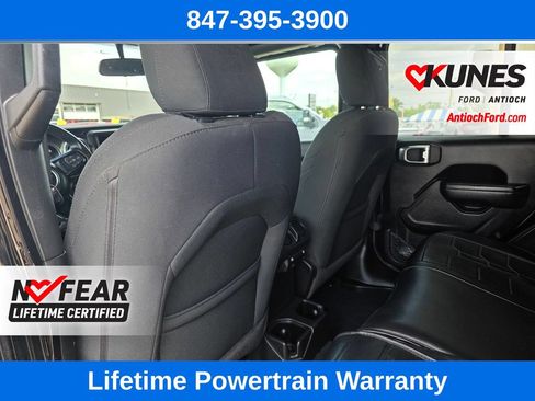 Used 2022 Jeep Wrangler Unlimited Sport AWD/4WD image 23