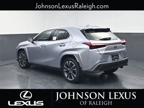New 2026 Lexus UX 300h FWD image 7