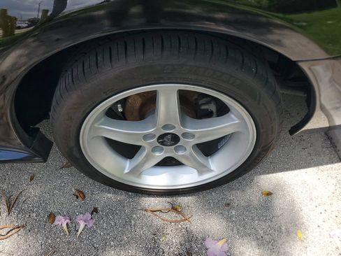 Used 2002 Ford Mustang GT RWD image 4