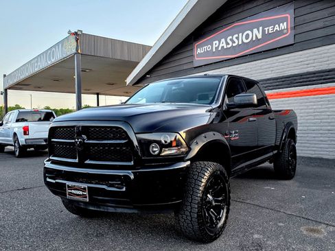 Used 2015 RAM 2500 Tradesman w/ Chrome Appearance Group AWD/4WD image 1