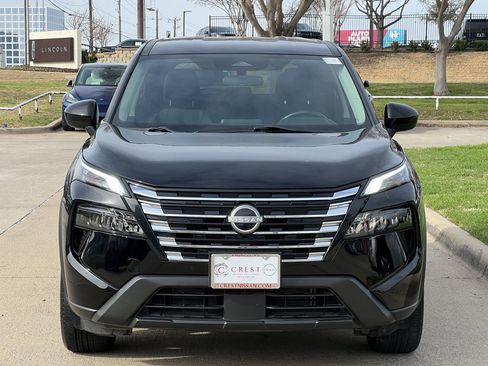 Certified 2024 Nissan Rogue SV image 7