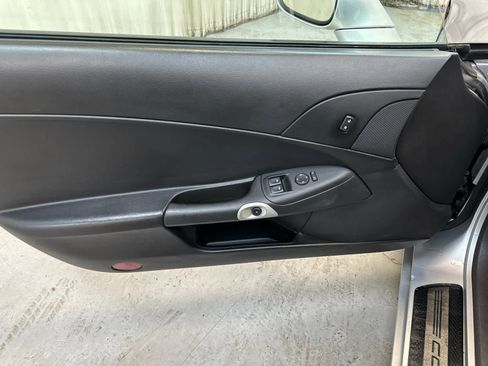 Used 2010 Chevrolet Corvette Coupe w/ Preferred Equipment Group image 23