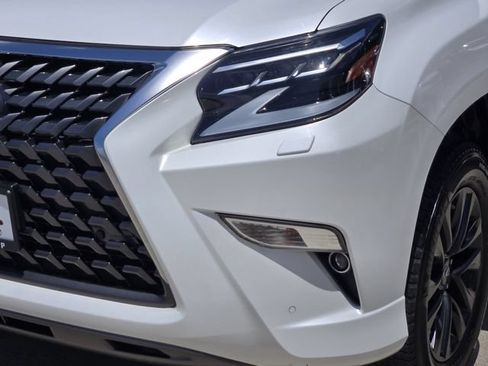 Used 2020 Lexus GX 460 Premium w/ Premium Package AWD/4WD image 7