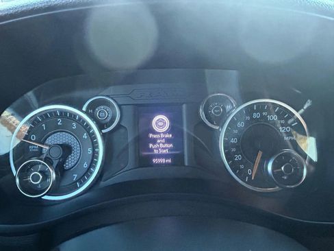 Used 2022 RAM 2500 Tradesman image 11