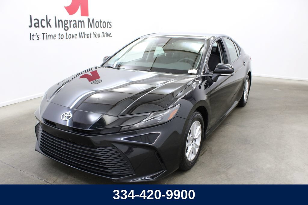 Used 2025 Toyota Camry LE FWD 360° Tour