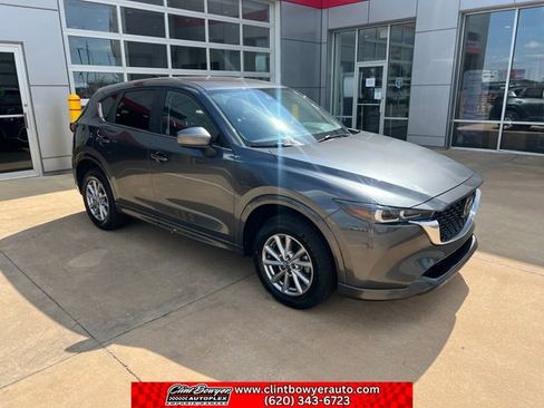 Used 2024 MAZDA CX-5 AWD 2.5 S w/ Select Package image 8