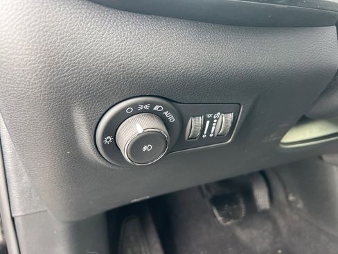 New 2026 Jeep Compass Limited image 22