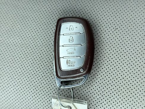 Used 2018 Hyundai Sonata Limited image 36