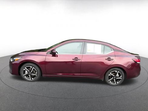 Used 2025 Nissan Sentra SV FWD image 9