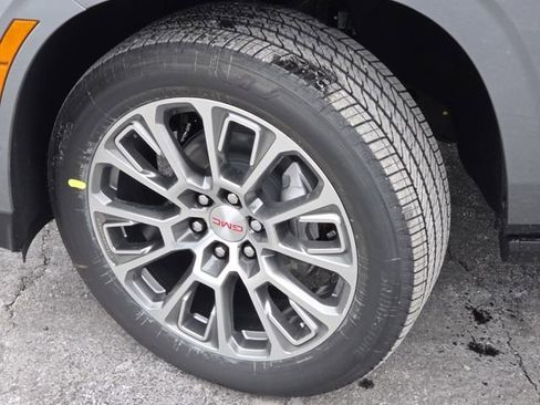 New 2026 GMC Yukon XL Denali w/ Sun & Power Step Package image 28