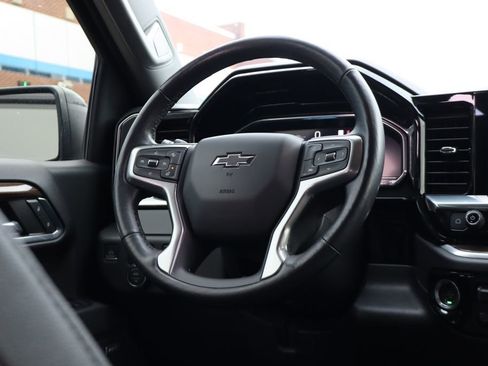 Used 2022 Chevrolet Silverado 1500 LT Trail Boss w/ LT Trail Boss Premium Package image 48