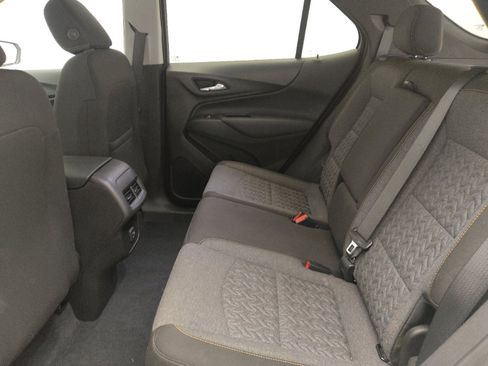 Used 2023 Chevrolet Equinox LT w/ LPO, Floor Liner Package image 18