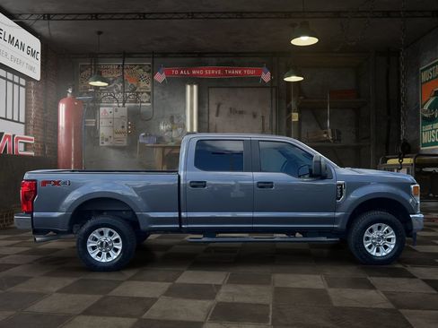 Used 2021 Ford F250 XL w/ STX Appearance Package AWD/4WD image 4