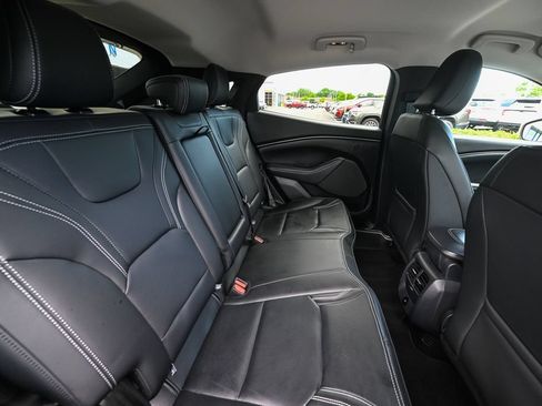Used 2025 Ford Mustang Mach-E Premium AWD/4WD image 29