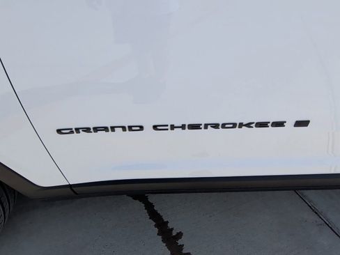 New 2025 Jeep Grand Cherokee L Limited image 56