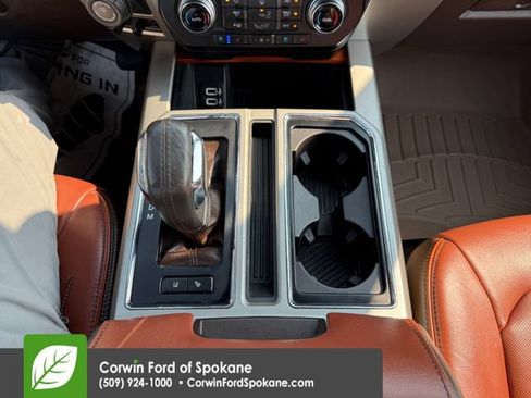 Used 2019 Ford F150 King Ranch w/ Equipment Group 601A Luxury AWD/4WD image 34