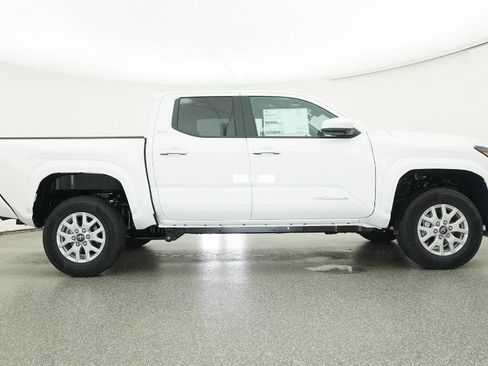 New 2025 Toyota Tacoma SR5 image 42