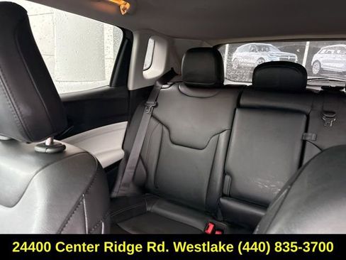 Used 2022 Jeep Compass Limited image 10