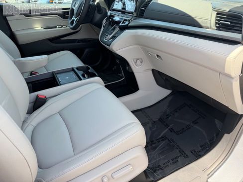 Used 2026 Honda Odyssey EX-L image 14