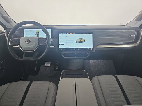 Used 2023 Rivian R1T Adventure image 25