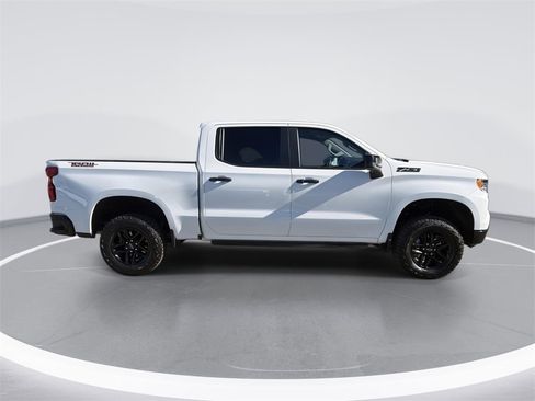 Used 2023 Chevrolet Silverado 1500 LT Trail Boss w/ Protection Package image 3