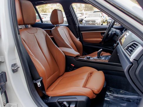 Used 2016 BMW 328i Sedan RWD image 27
