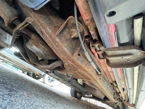 Used 2009 Ford Explorer Eddie Bauer AWD/4WD image 12