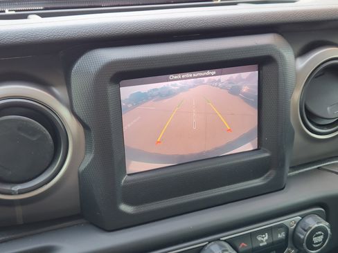 Used 2020 Jeep Wrangler Unlimited Sport S image 22