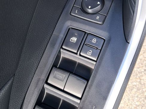 Used 2024 Toyota RAV4 LE AWD/4WD image 13
