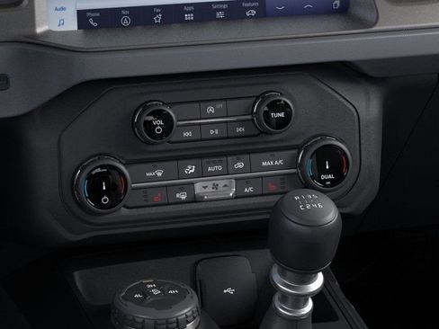 New 2025 Ford Bronco Big Bend image 16