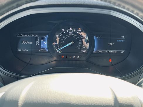 Used 2022 Ford Edge Titanium image 25