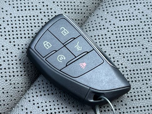 Used 2026 Chevrolet Equinox LT w/ Convenience Package II AWD/4WD image 18