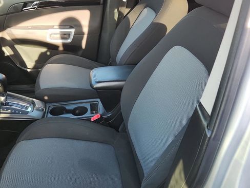 Used 2014 Chevrolet Captiva Sport LS FWD image 10