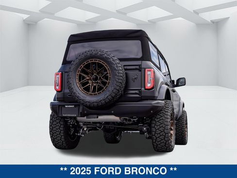 New 2025 Ford Bronco Badlands AWD/4WD image 5