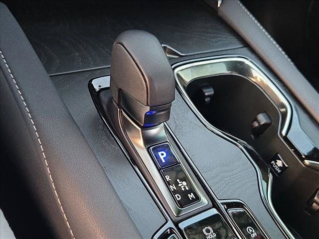 Used 2025 Lexus RX 350 Premium w/ Accessory Package (Z1) FWD image 11
