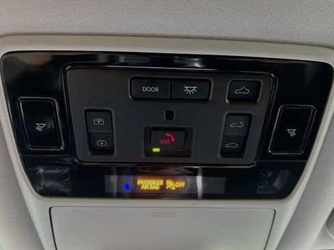 New 2026 Toyota Grand Highlander FWD image 17