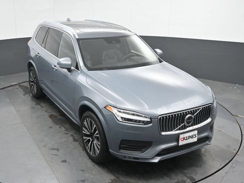 Used 2022 Volvo XC90 T6 Momentum w/ Climate Package AWD/4WD image 34