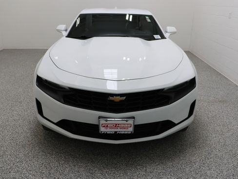 Used 2023 Chevrolet Camaro LT RWD image 3