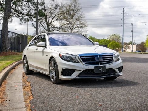 Used 2014 Mercedes-Benz S 63 AMG 4MATIC Sedan image 3